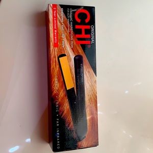 CHI flat iron